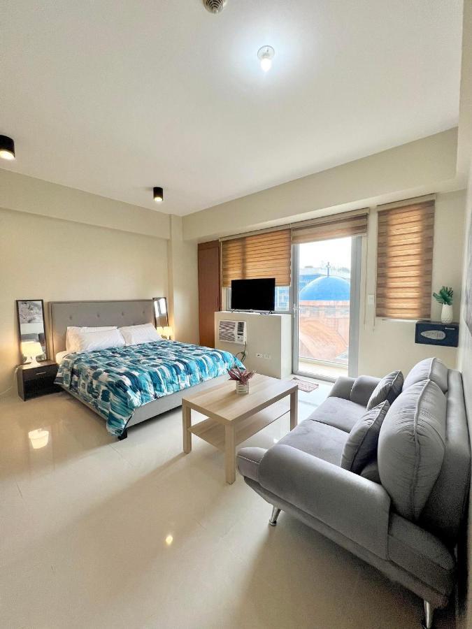 Paranaque City Luxury Hotel Type Condo Near Naia Manila Airport מראה חיצוני תמונה